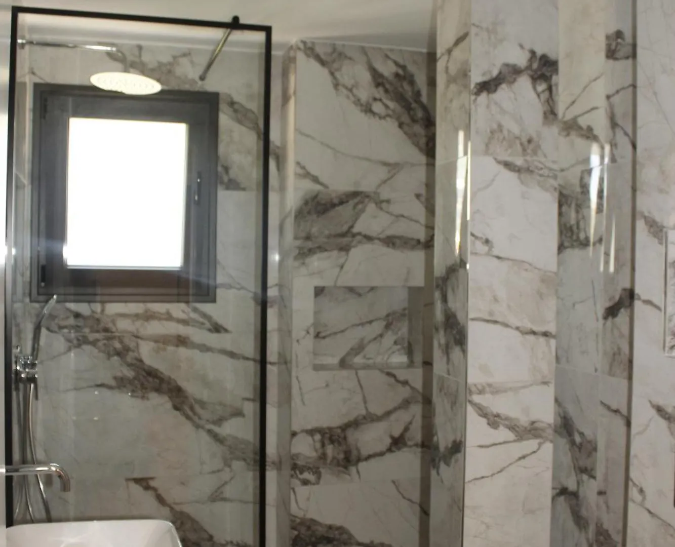 Vironas Hotel Химара