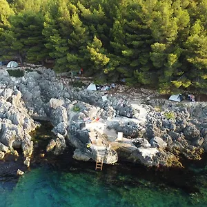Glamping Pine Side Camp, Himare