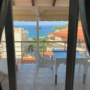 Appartamento ★ Meniko's House ★ Amazing Sea View, Himare
