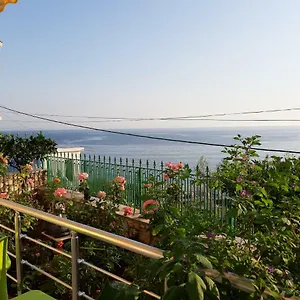 Appartamento Adriana, Himare
