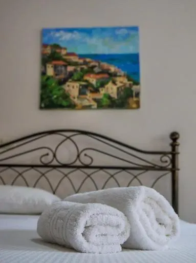 Vironas Hotel Himare